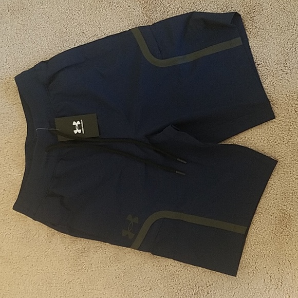 New! Under Armour Sportstyle Elite Cargo Shorts - Picture 2 of 6